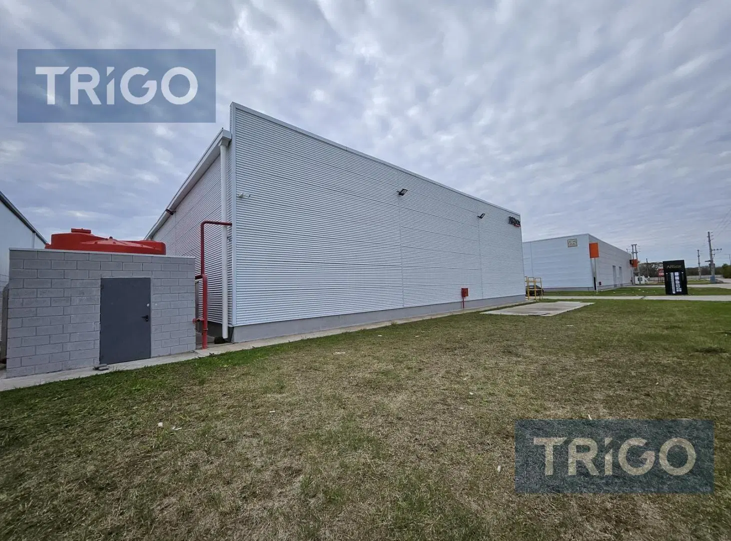 Depósito Galpón en alquiler y venta complejo cerrado con seguridad Polo Industrial Spegazzini 4