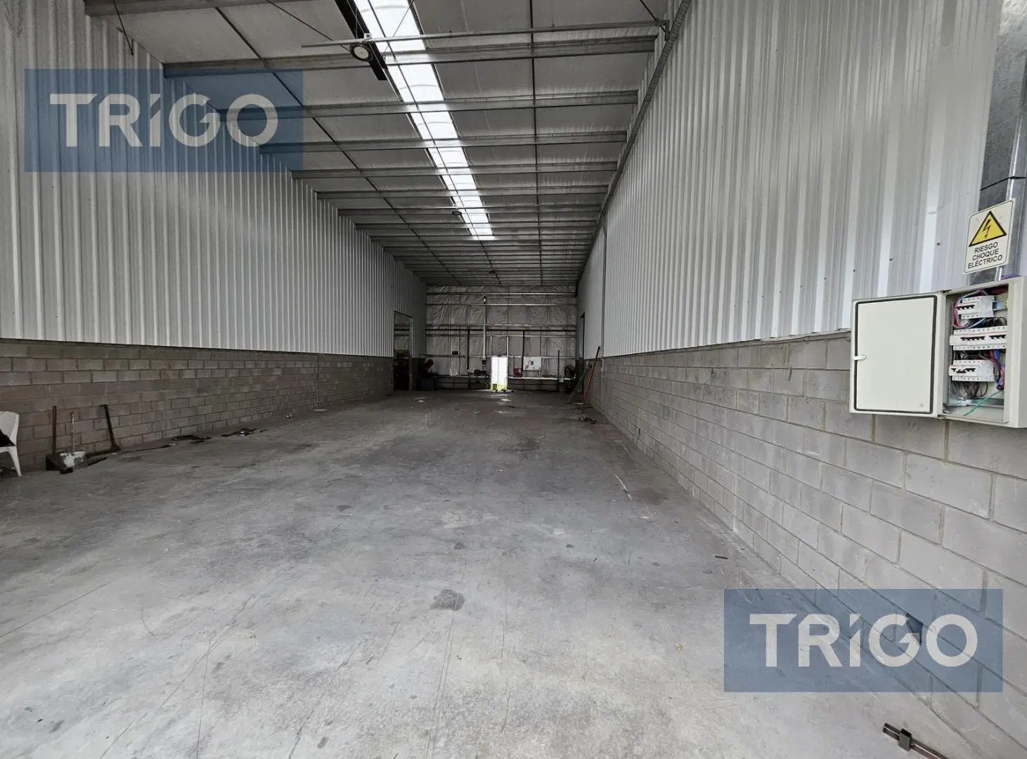 Depósito Galpón en alquiler y venta complejo cerrado con seguridad Polo Industrial Spegazzini 2