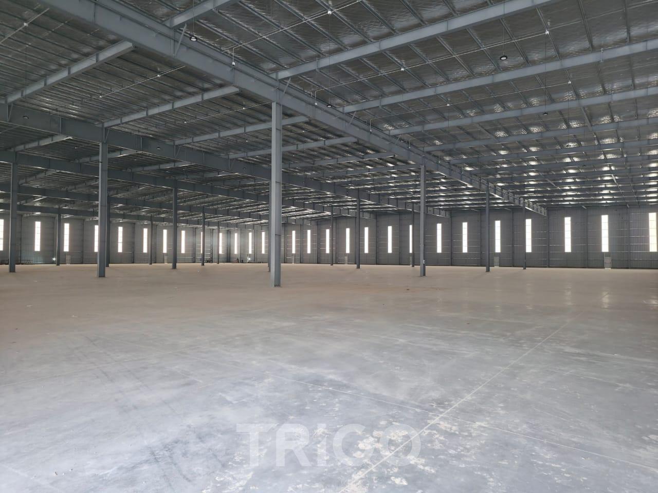 Foto de Depósito logístico en Ezeiza sobre autopista 24.000m2 cubiertos alquiler nave premium Zona sur-oeste, imagen 5