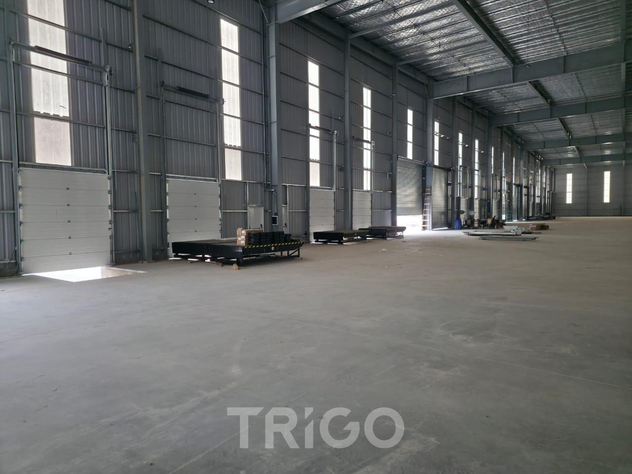 Foto de Depósito logístico en Ezeiza sobre autopista 24.000m2 cubiertos alquiler nave premium Zona sur-oeste, imagen 3
