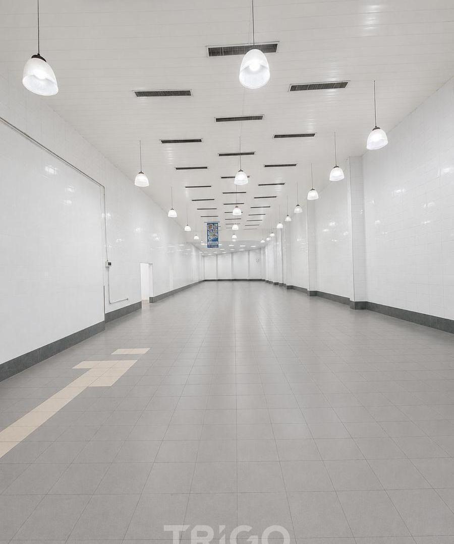 Foto de Local en alquiler de 700m2 salida a dos calles Acceso Oeste Ituzaingo, imagen 4