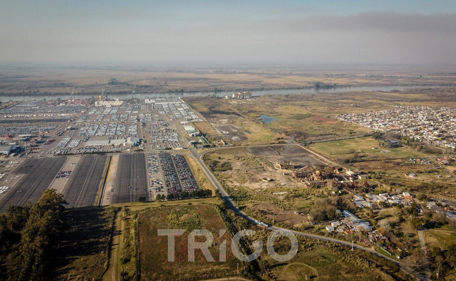 Foto de Terreno industrial 4.500m2 en venta dentro de Parque Industrial en, imagen 3