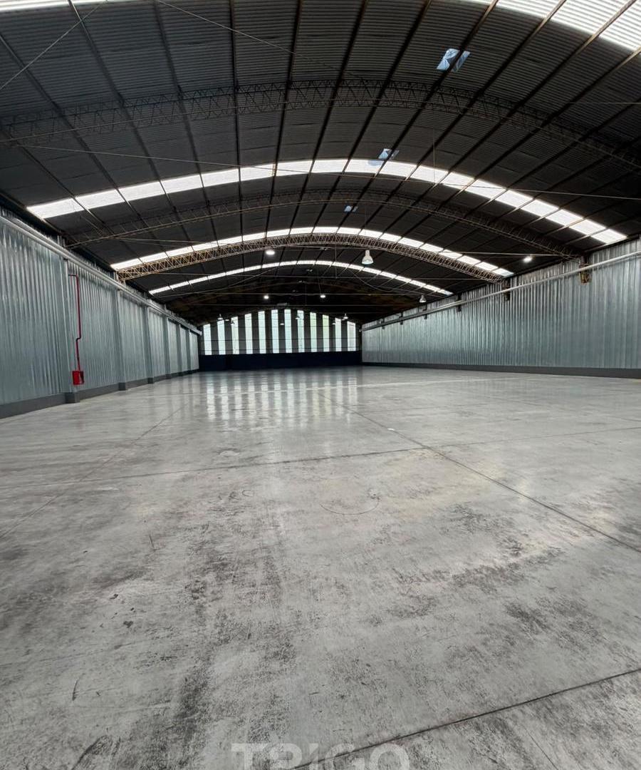 Foto de Excelente Depósito de 2000m2 en Predio Cerrado, imagen 3