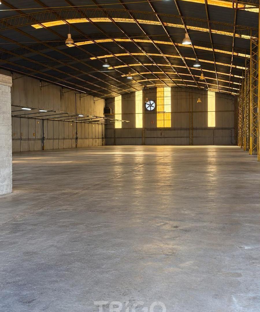 Foto de Depósito de 1200m2 en Predio Cerrado Seguridad 24hs, imagen 4
