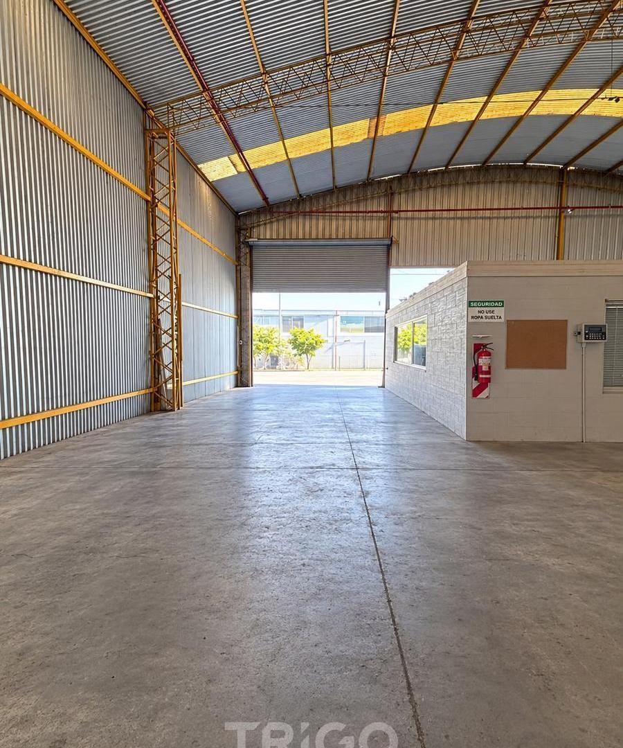 Foto de Depósito de 1200m2 en Predio Cerrado Seguridad 24hs, imagen 3