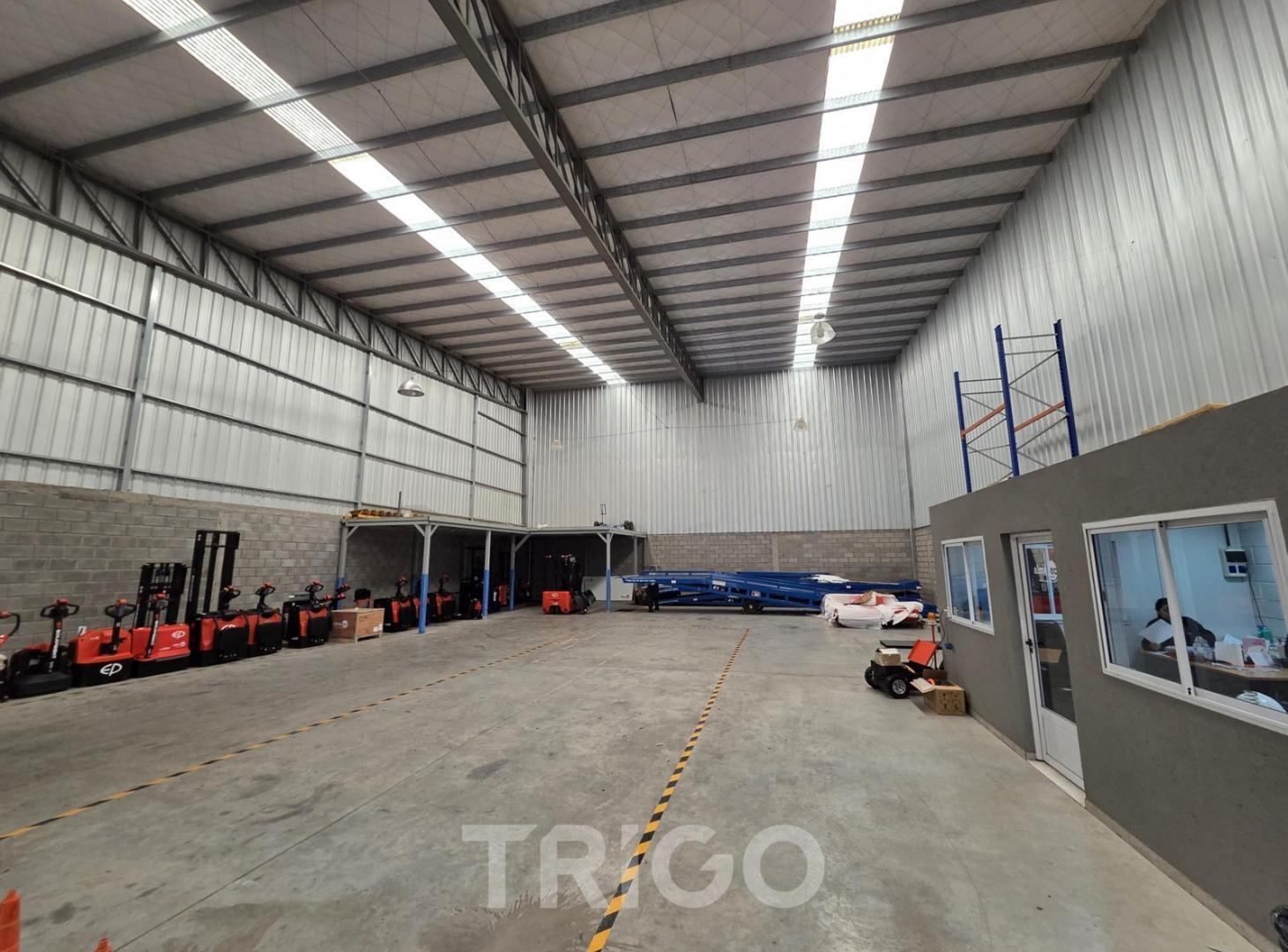 Foto de Oportunidad! Depósito de 550m2 en venta Parque industrial Canning, imagen 3
