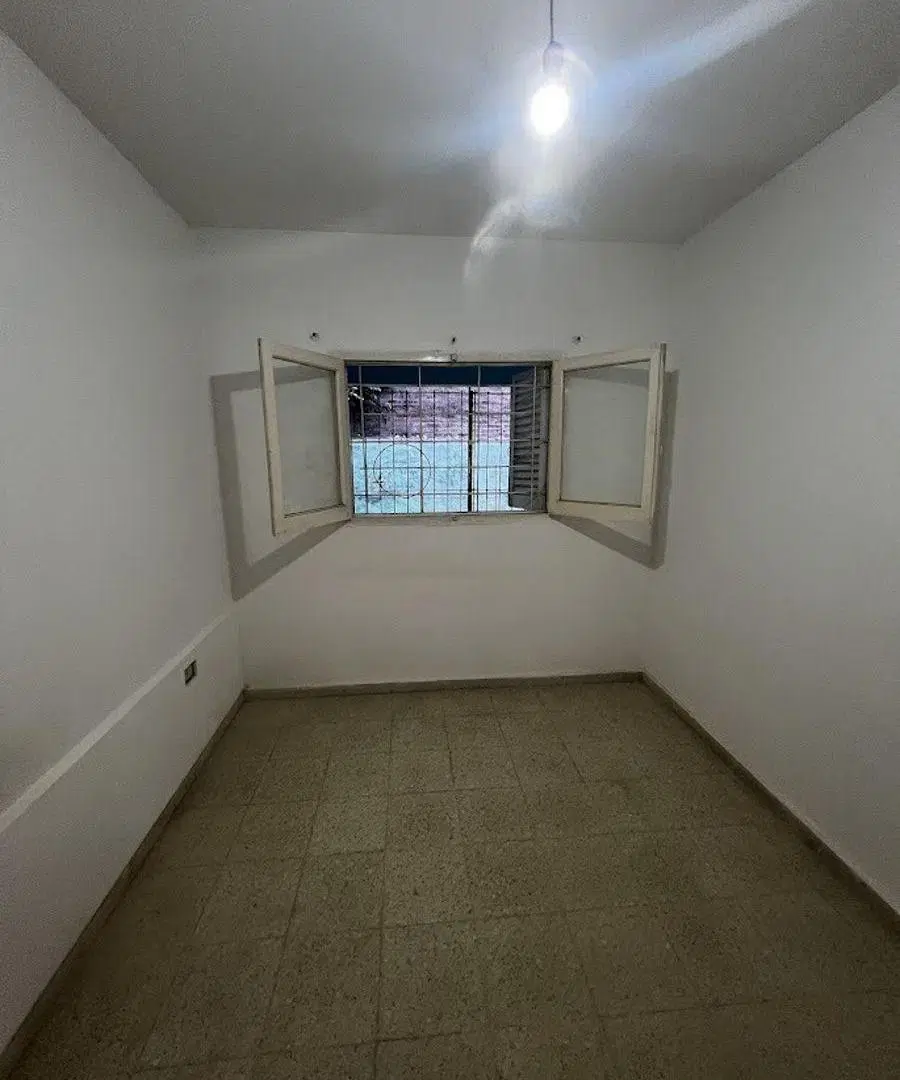 ALQUIER CASA AL FRENTE 2 dorm - ALBERTI 4958 3