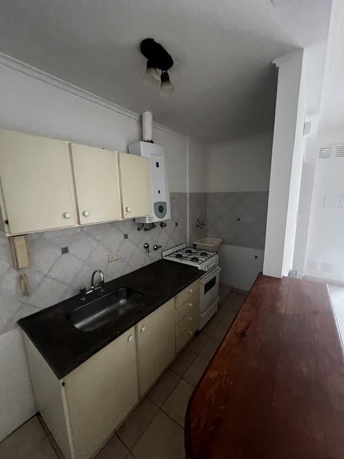 Foto de ALQUILER DEPARTAMENTO CANDIOTI SUR - BALCARCE 2300, imagen 3