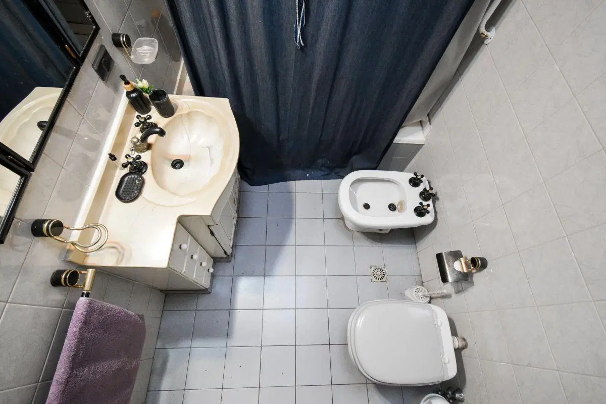 PH EN VENTA 4 AMBIENTES PARQUE AVELLANEDA, GRAN JARDIN, SIN EXPENSAS 3