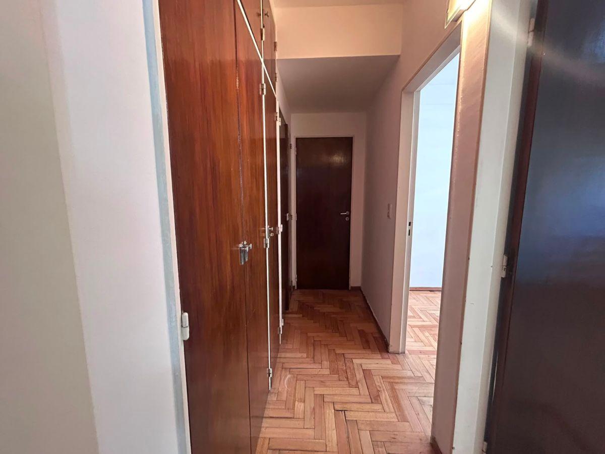 Foto de DEPARTAMENTO EN ALQUILER 3 AMBIENTES RECOLETA BALCON, imagen 3