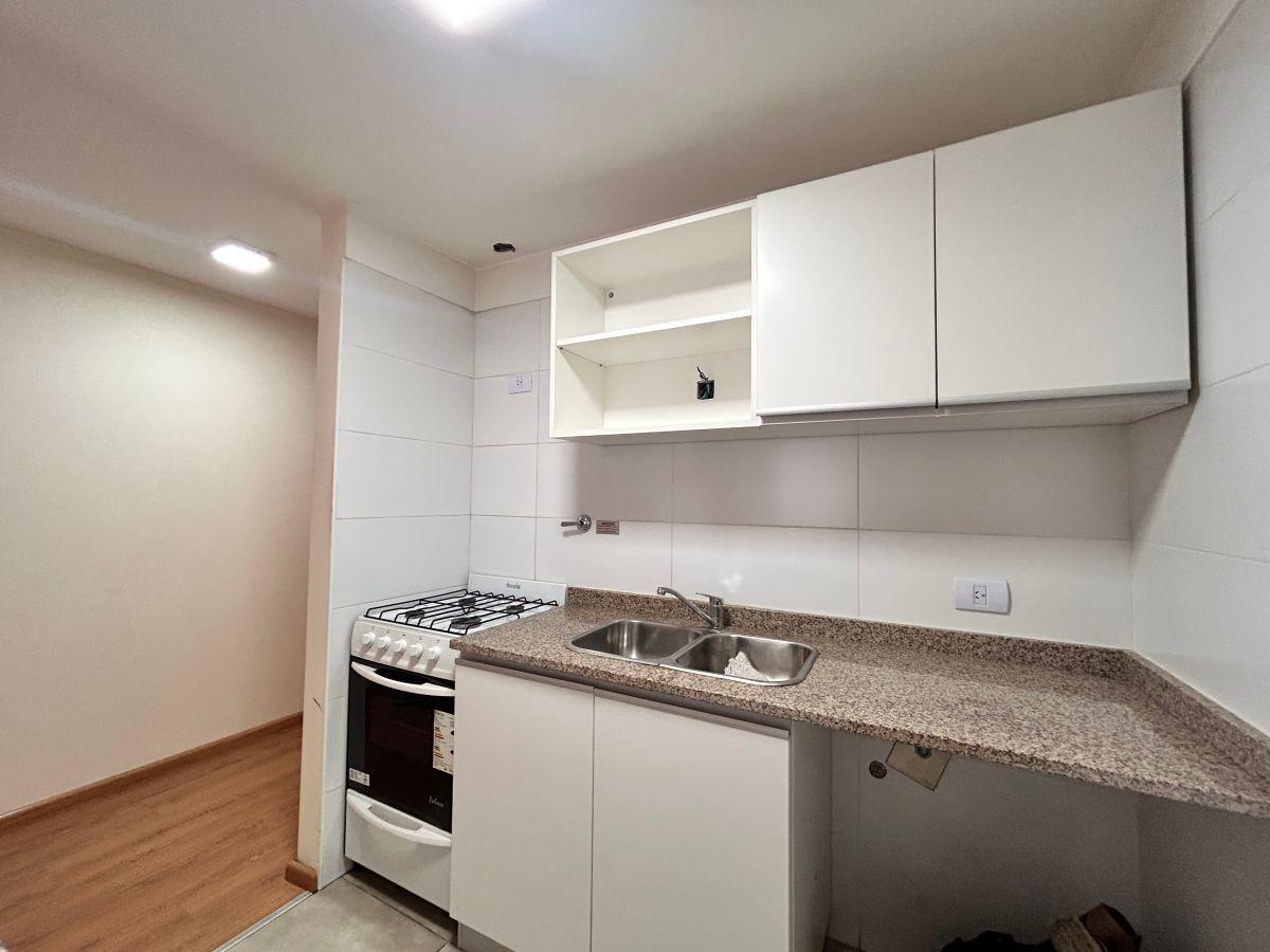 Foto de DEPARTAMENTO EN VENTA 2 AMBIENTES CABALLITO BALCON, imagen 2