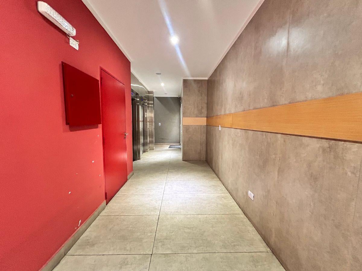 Foto de DEPARTAMENTO 2 AMBIENTES EN VENTA ALMAGRO, BALCON, imagen 4