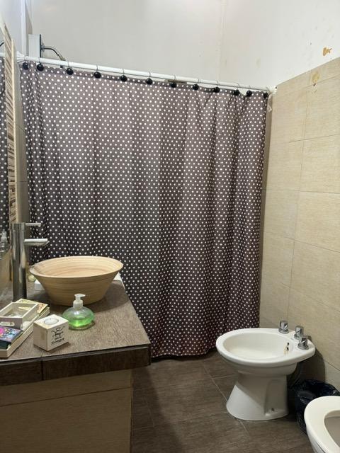 Muy Lindo Chalet en Castelar! 2