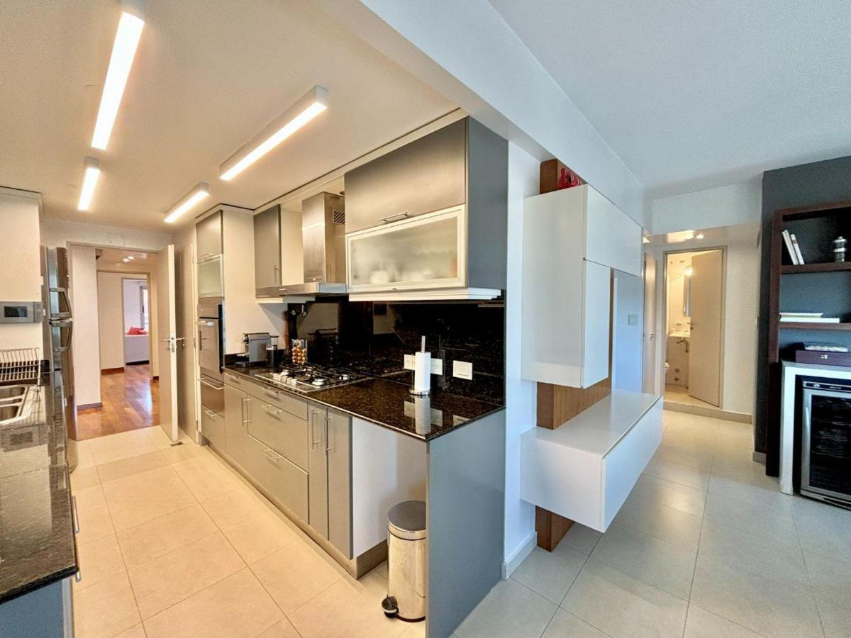 Venta | Departamento | 6 Ambientes | 3 Cocheras | 5