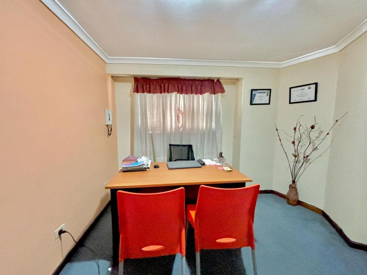 Venta Departamento 5 Amb C/balcon y Cochera Fija 3