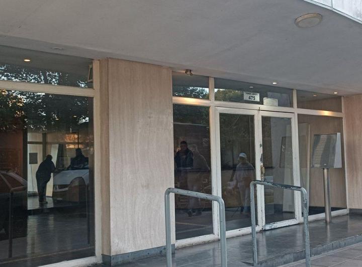 VENTA DPTO.LA BOCA.4 AMB.VISTA ABIERTA. PISO ALTO 2