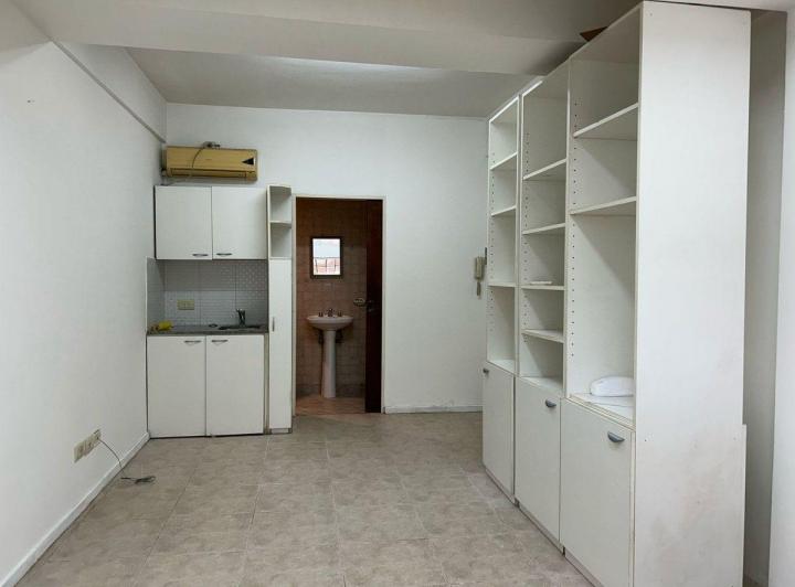 MONOAMBIENTE ALMAGRO - APTO PROF - APTO COMERCIAL 3