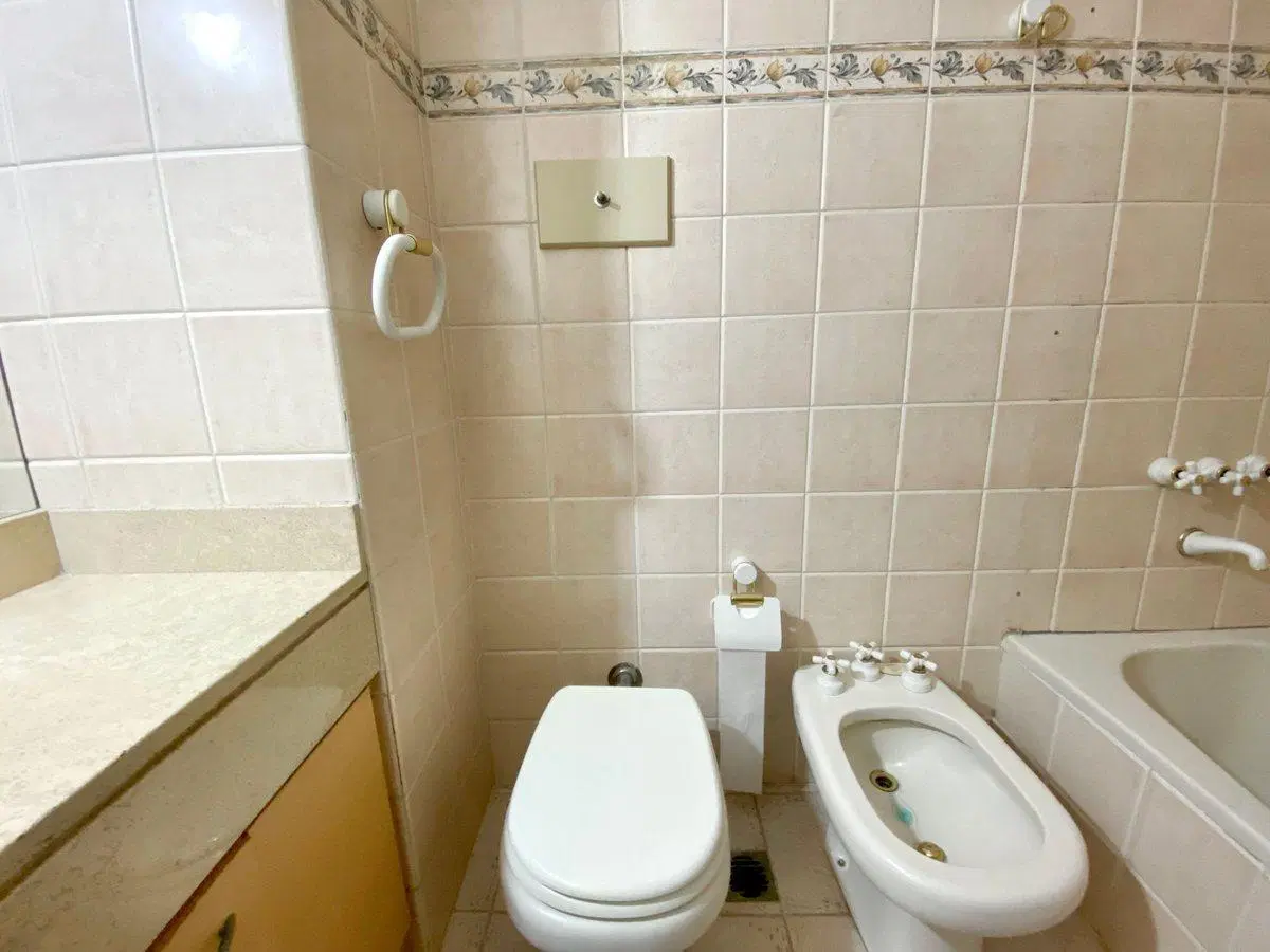 VENTA DEPTO. 3 AMBIENTES CON PATIO BALCON CAÑITAS 5