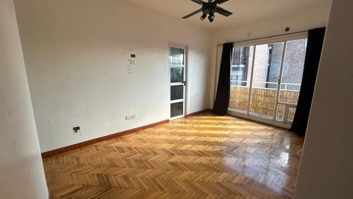 VENTA 2 AMBIENTES CON BALCON - ALMAGRO 2