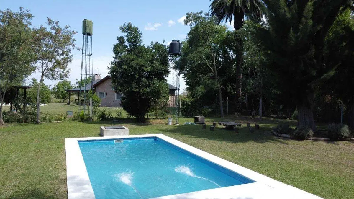 VENTA EXALTACION DE LA CRUZ QUINTA PILETA CABAÑA 4