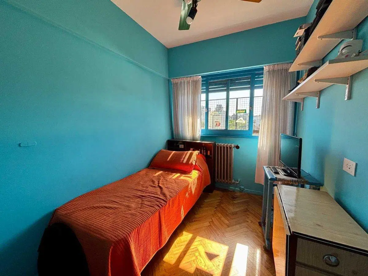 VENTA DEPTO 4 AMBIENTES + DEPENDENCIA VILLA CRESPO 3