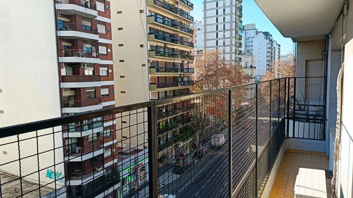 VENTA 3 AMB AV CORRIENTES 4600 ALMAGRO-V.CRESPO 3