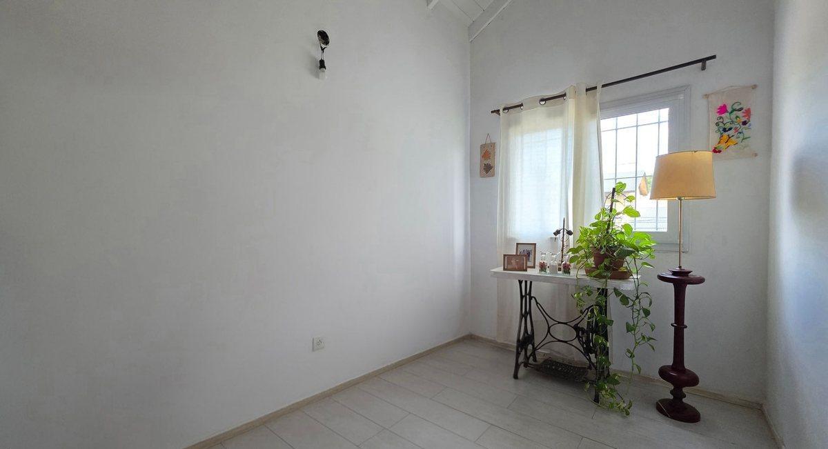 VENTA PH 4 AMBIENTES COCHERA PATIO PILAR CENTRO