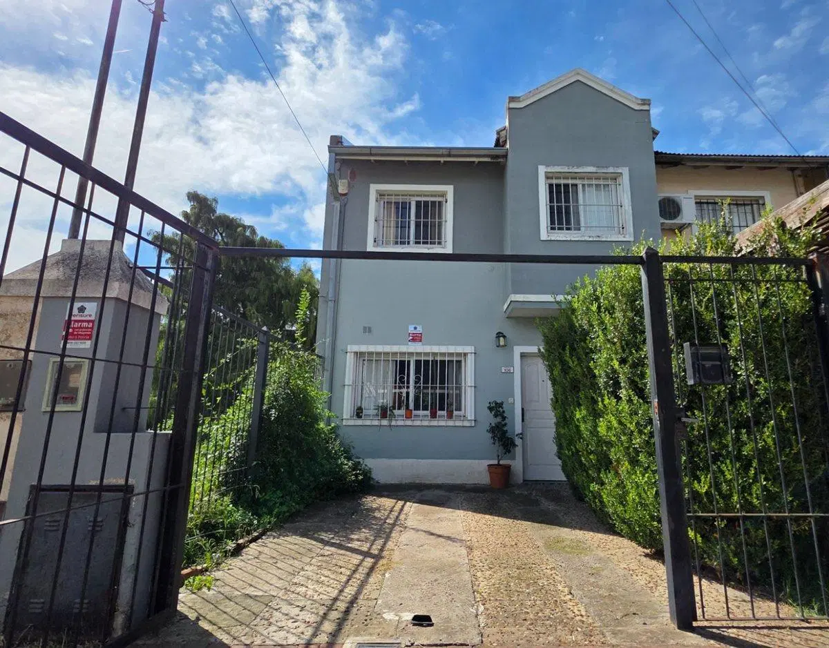 VENTA PH 4 AMBIENTES COCHERA PATIO PILAR CENTRO 3