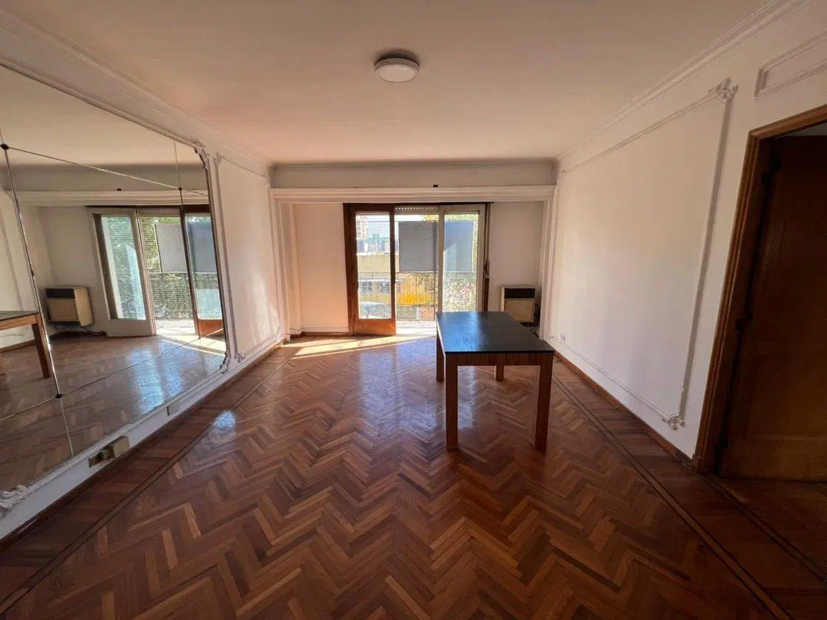 DEPTO SEMIPISO  3 1/2 AV. H. YRIGOYEN 3500 2