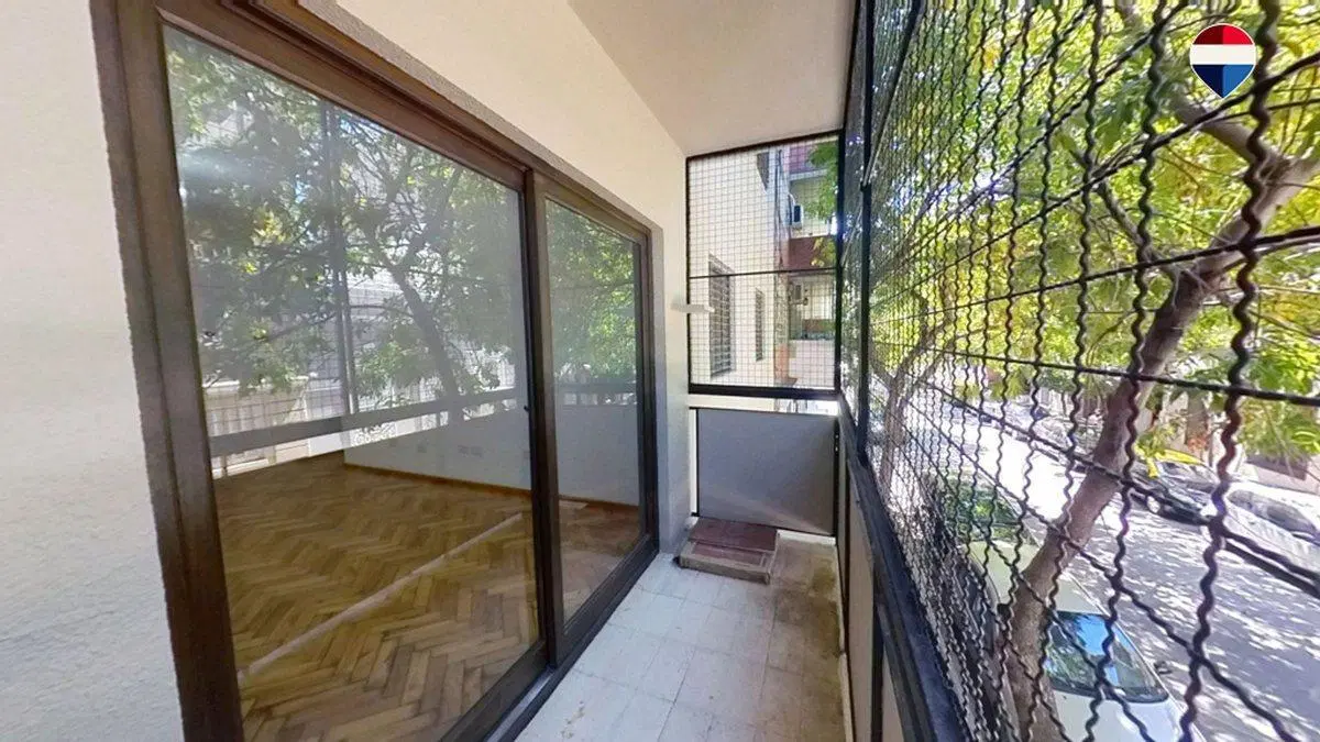 3 AMBIENTES RECICLADO MUY LUMINOSO CON BALCON 4
