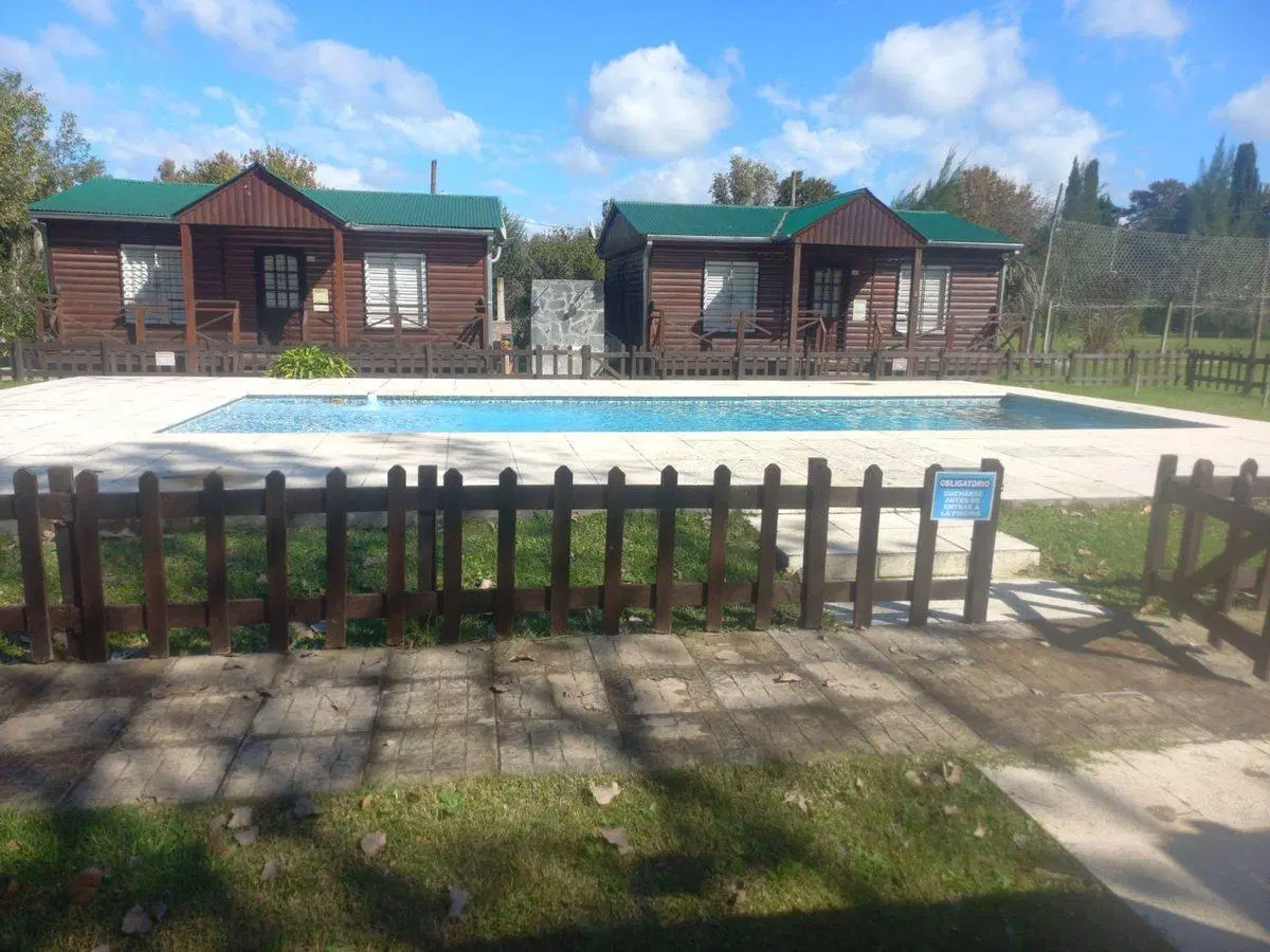 VENTA CABAÑA 3 AMBIENTES EN FRANCISCO ALVAREZ 3