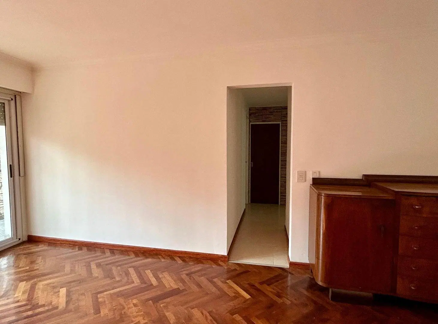 VENTA DEPARTAMENTO 3 AMB CON BALCON - ALMAGRO 3