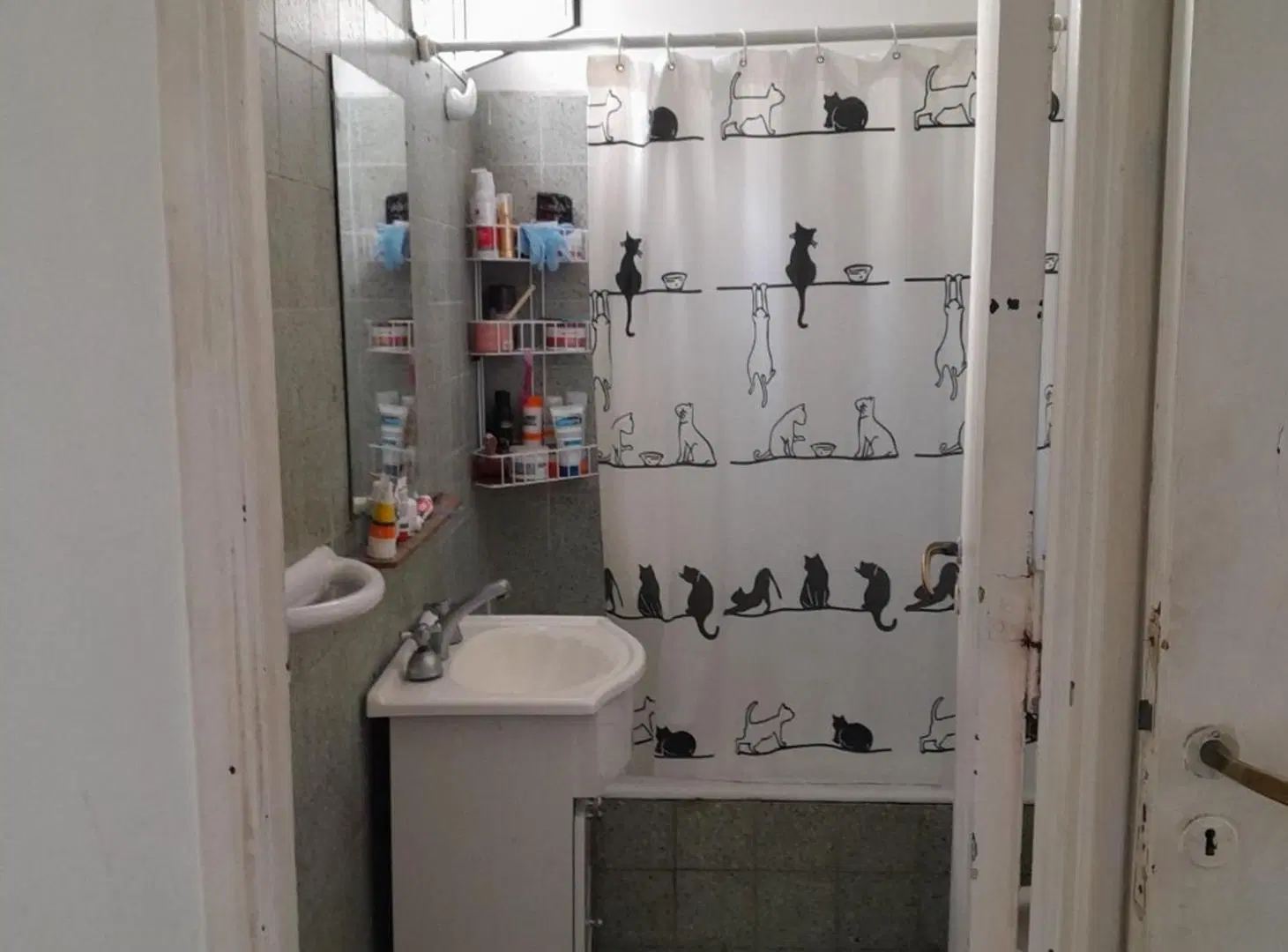 DEPARTAMENTO 2 AMBIENTES ZONA EXCLUSIVA ABASTO!! 3