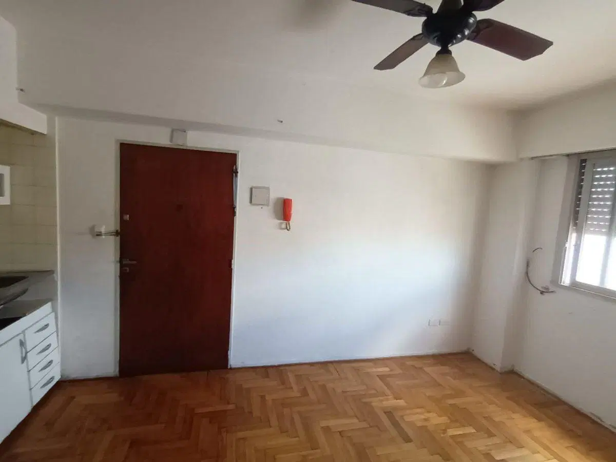 VENTA MONOAMBIENTE ALMAGRO 2