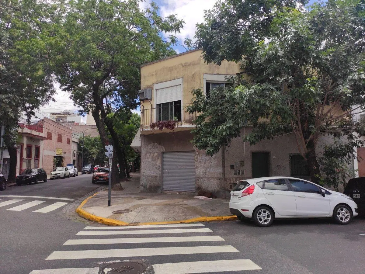 Oportunidad Terreno Emplazado en Almagro Sur 3