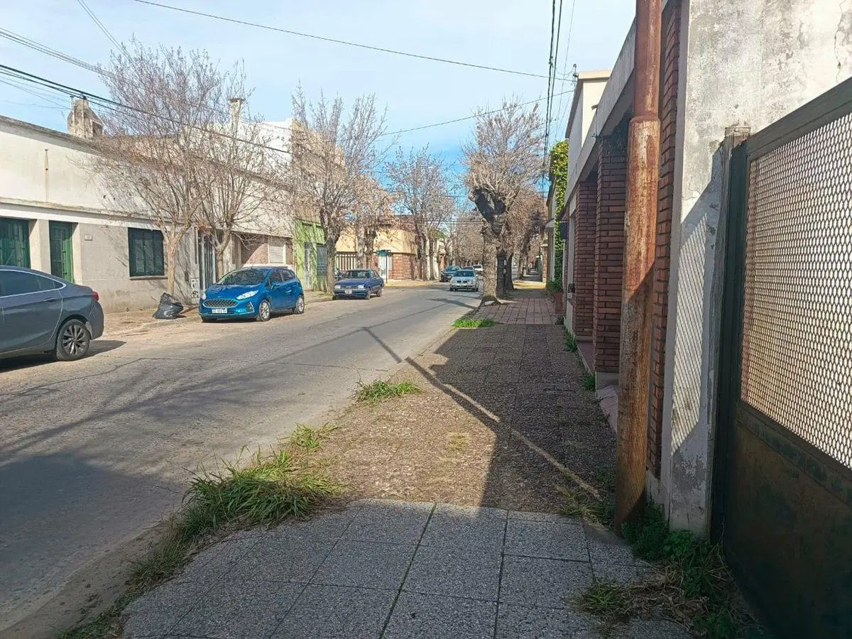 VENTA TERRENO CENTRO DE LUJAN A 400 MTS BASILICA 2