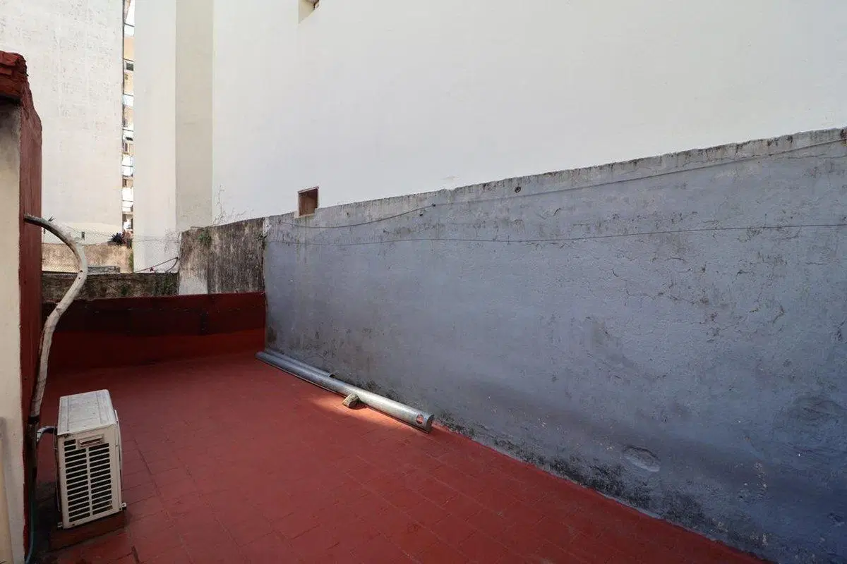PH EN VENTA 4 AMBIENTES CON PATIO Y TERRAZA PROPIA 2