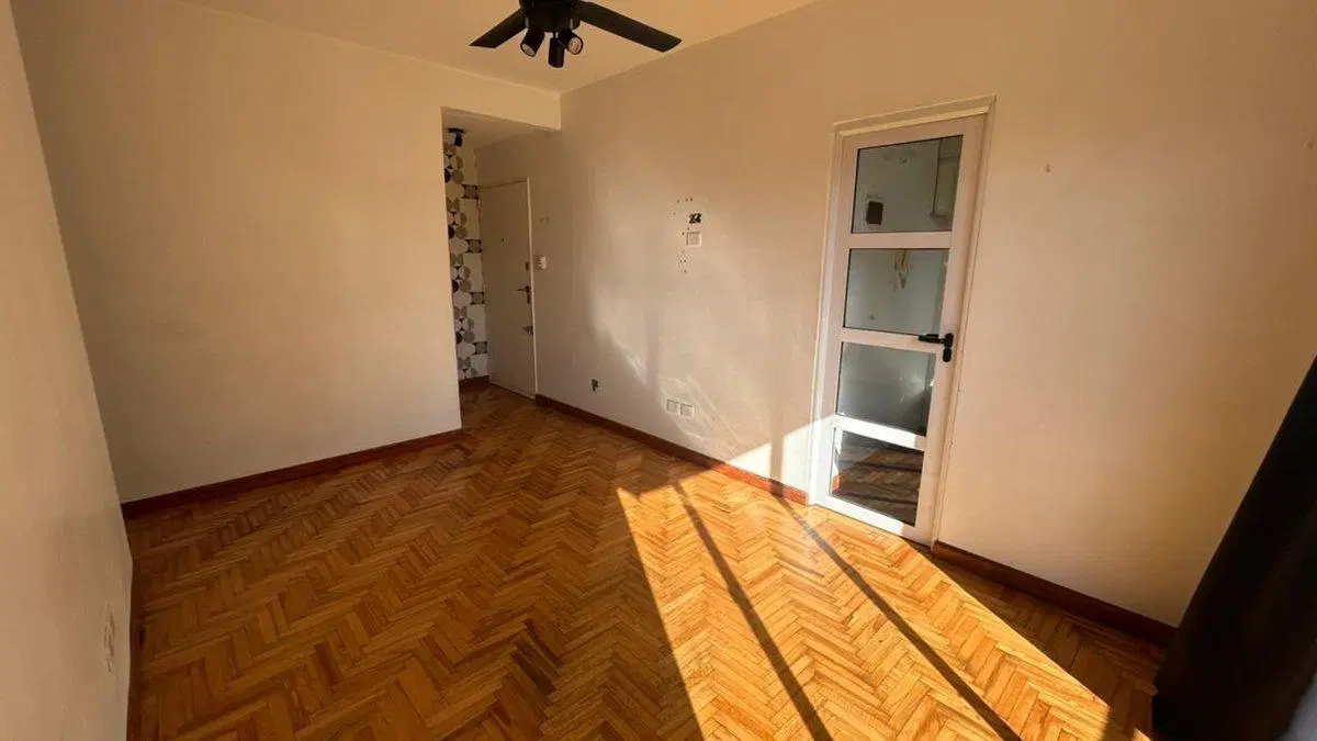 VENTA 2 AMBIENTES CON BALCON - ALMAGRO 3