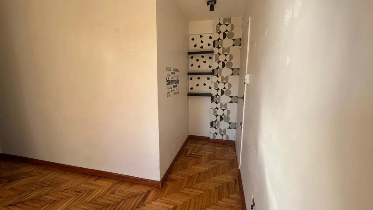 VENTA 2 AMBIENTES CON BALCON - ALMAGRO 4