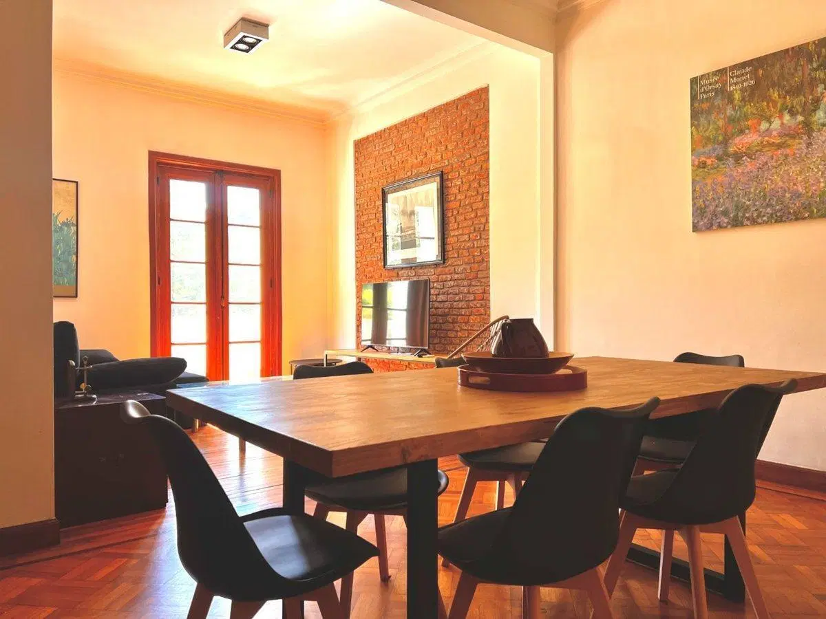 Departamento 3 ambientes frente a plaza San Martin 2