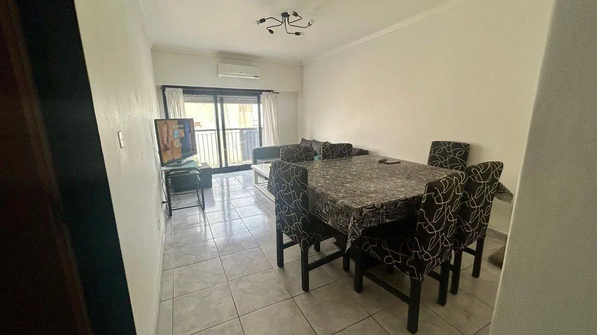 VENTA DEPARTAMENTO 4 AMBIENTES C/BALCON -BALVANERA 3