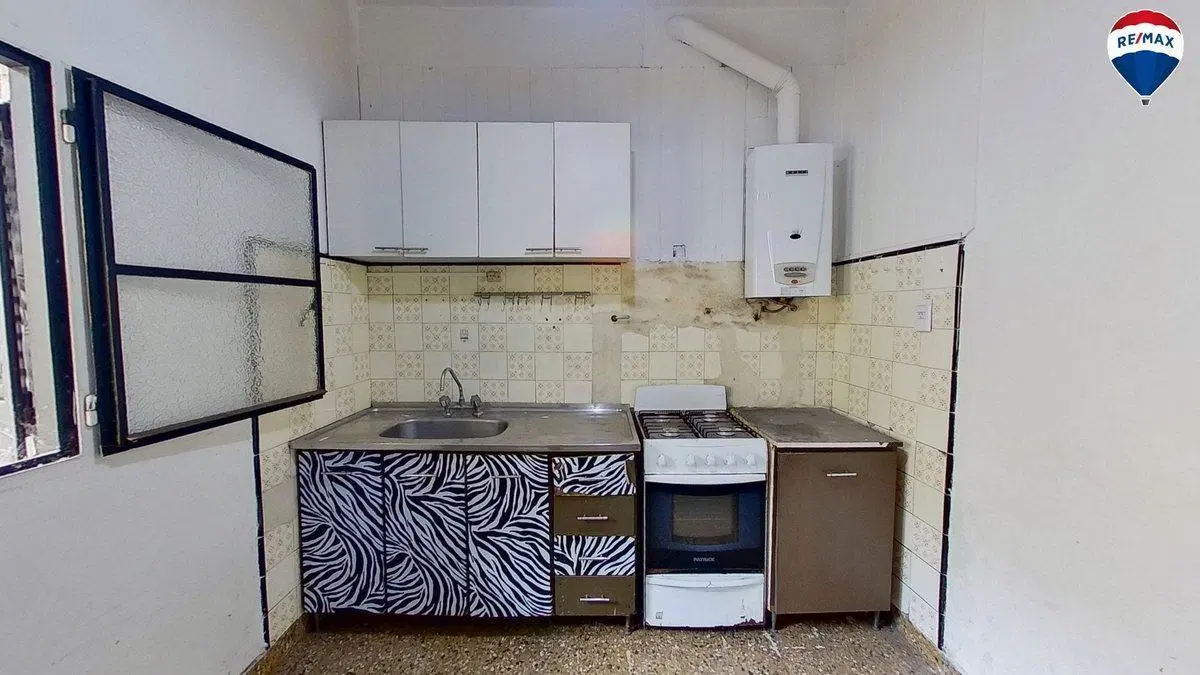 VENTA VILLA DEL PARQUE PH A RECICLAR SIN EXPENSAS 5