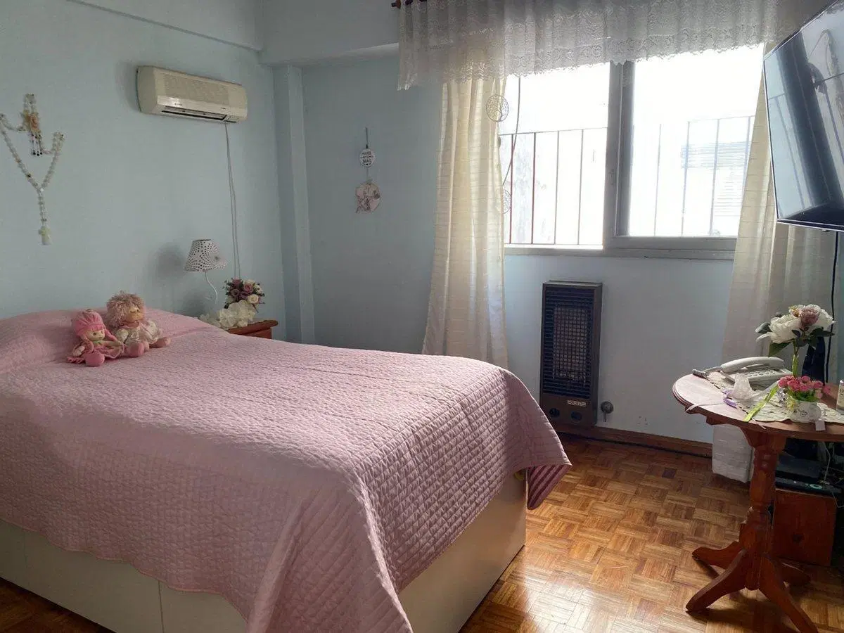 VENTA DEPARTAMENTO ALMAGRO 3 AMBIENTES COCHERA 3