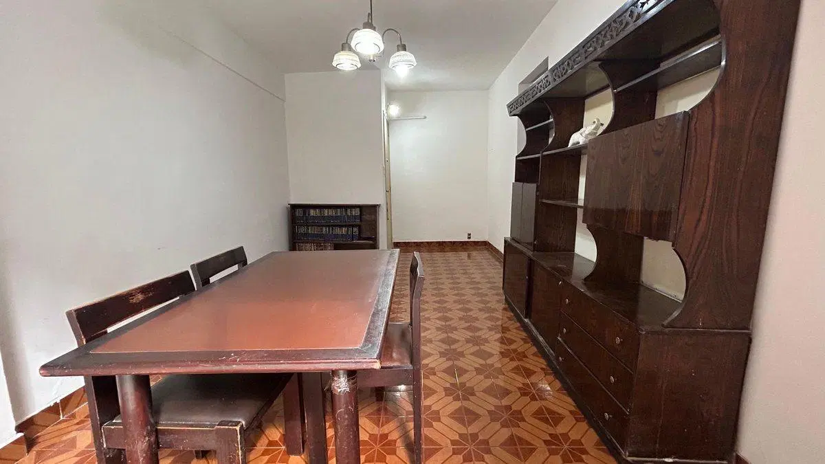 DEPARTAMENTO EN VENTA - ABASTO - 2 1/2 AMB + PATIO 3