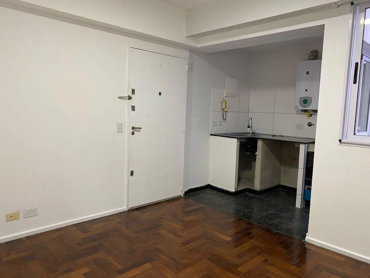 VENTA 2 AMBIENTES ALMAGRO MEDRANO  Y  AV RIVADAVIA 3