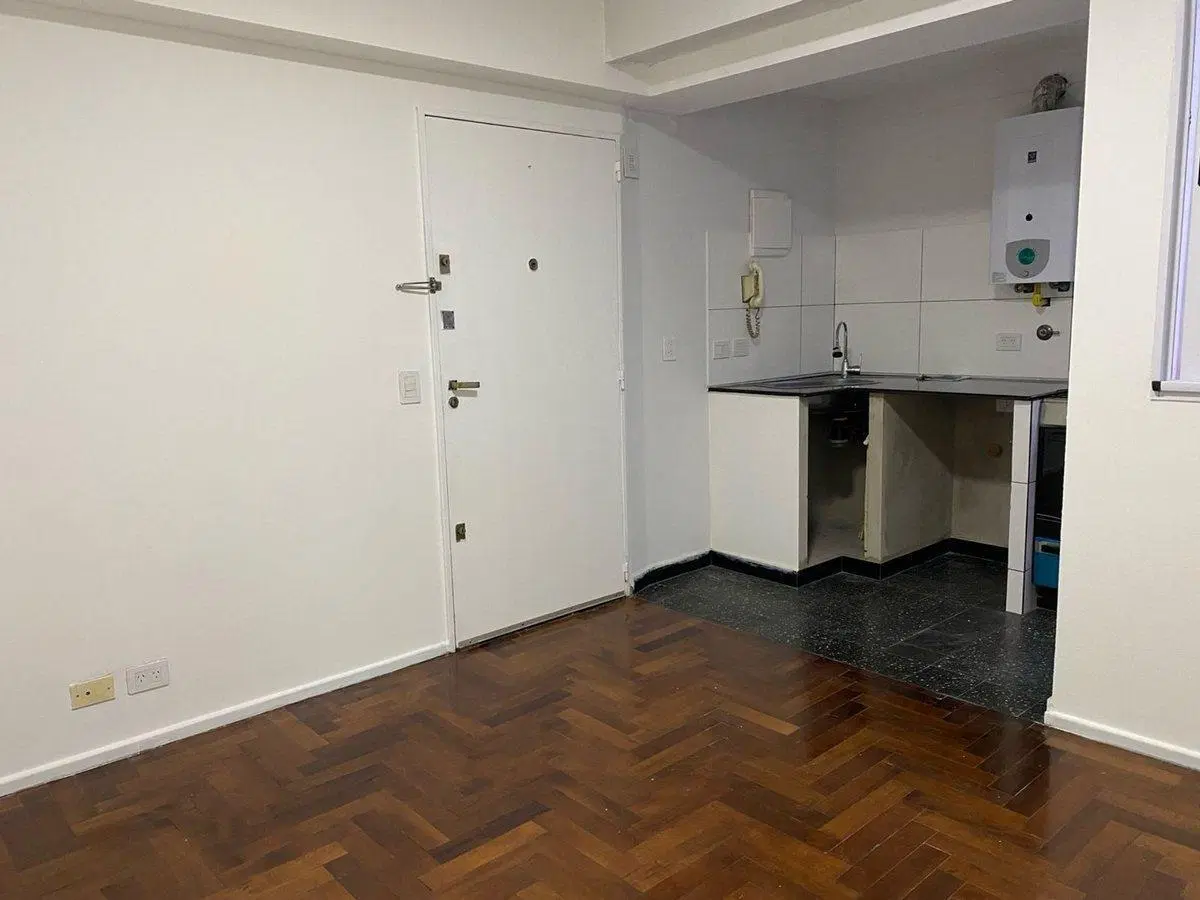 VENTA 2 AMBIENTES ALMAGRO MEDRANO  Y  AV RIVADAVIA 4