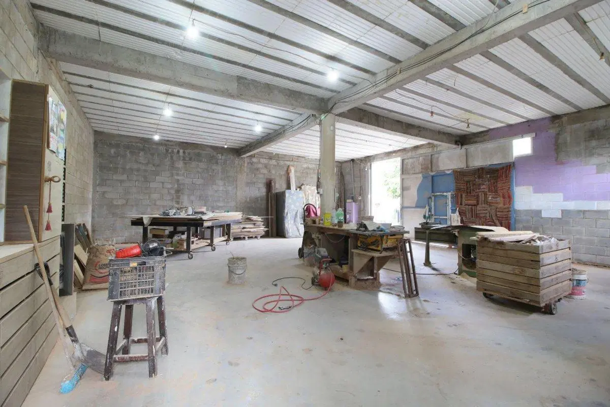 VENTA PILAR GALPON/TALLER TERRENO PROPIO 2