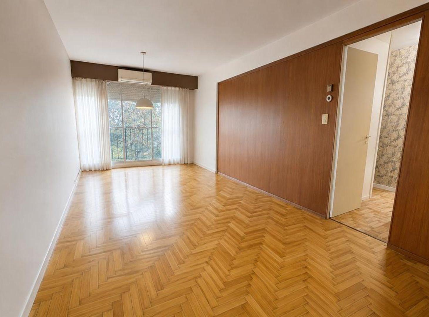 Foto de Departamento 4 ambientes con dependencia de serv, imagen 2