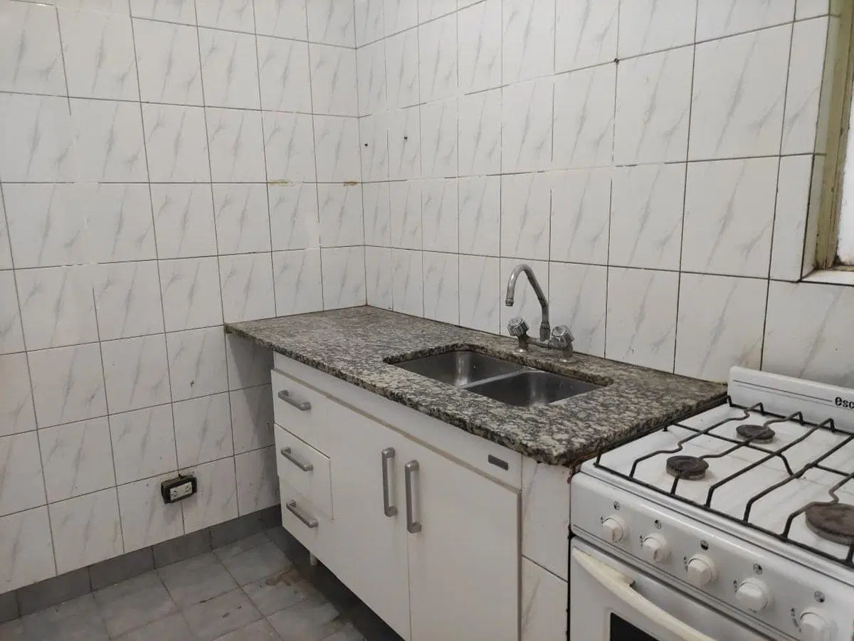 VENTA SEMIPISO DOS AMBIENTES CABALLITO 8