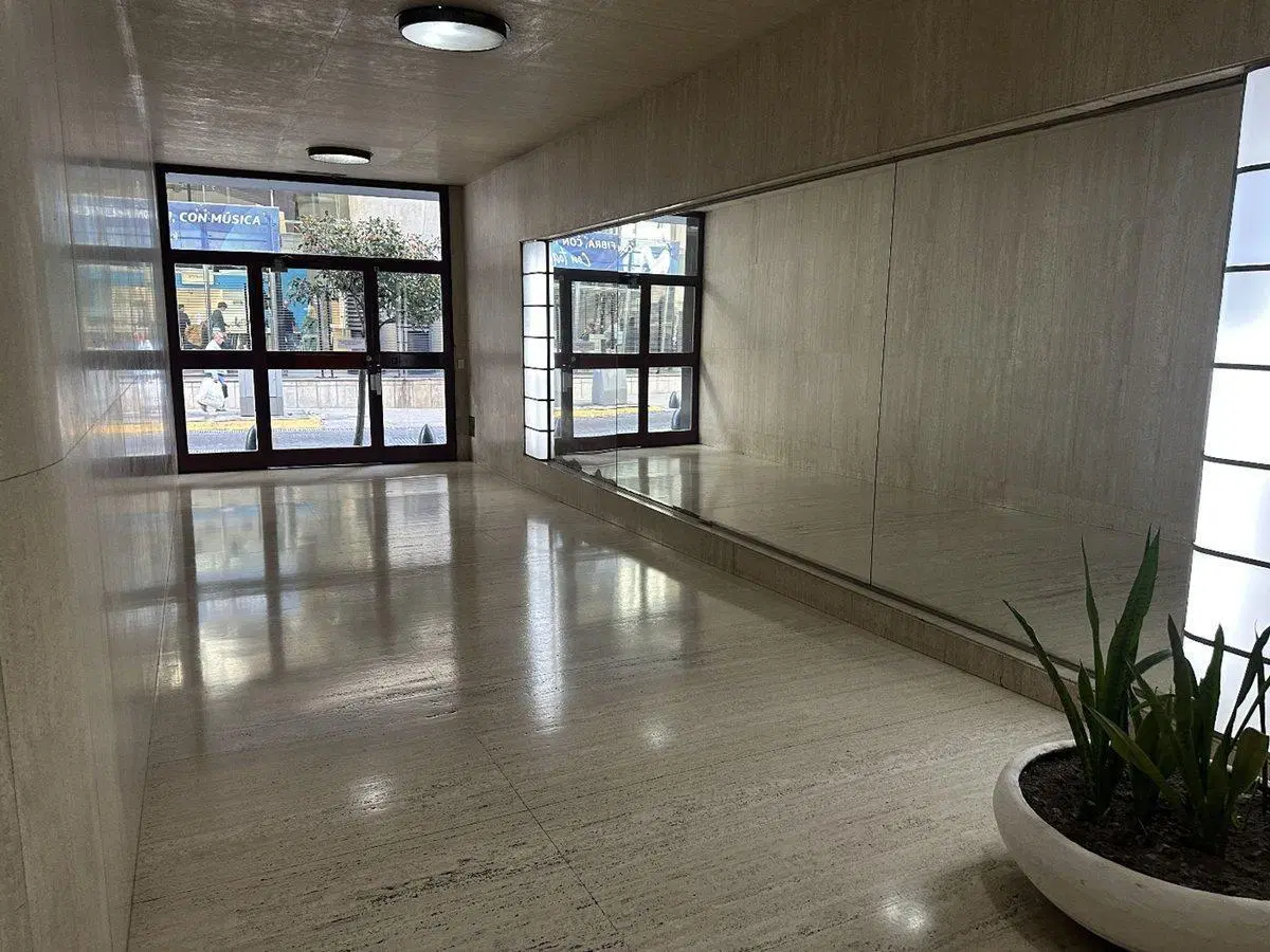 2 AMB Av. Corrientes  Ideal Vivienda u Oficina 4